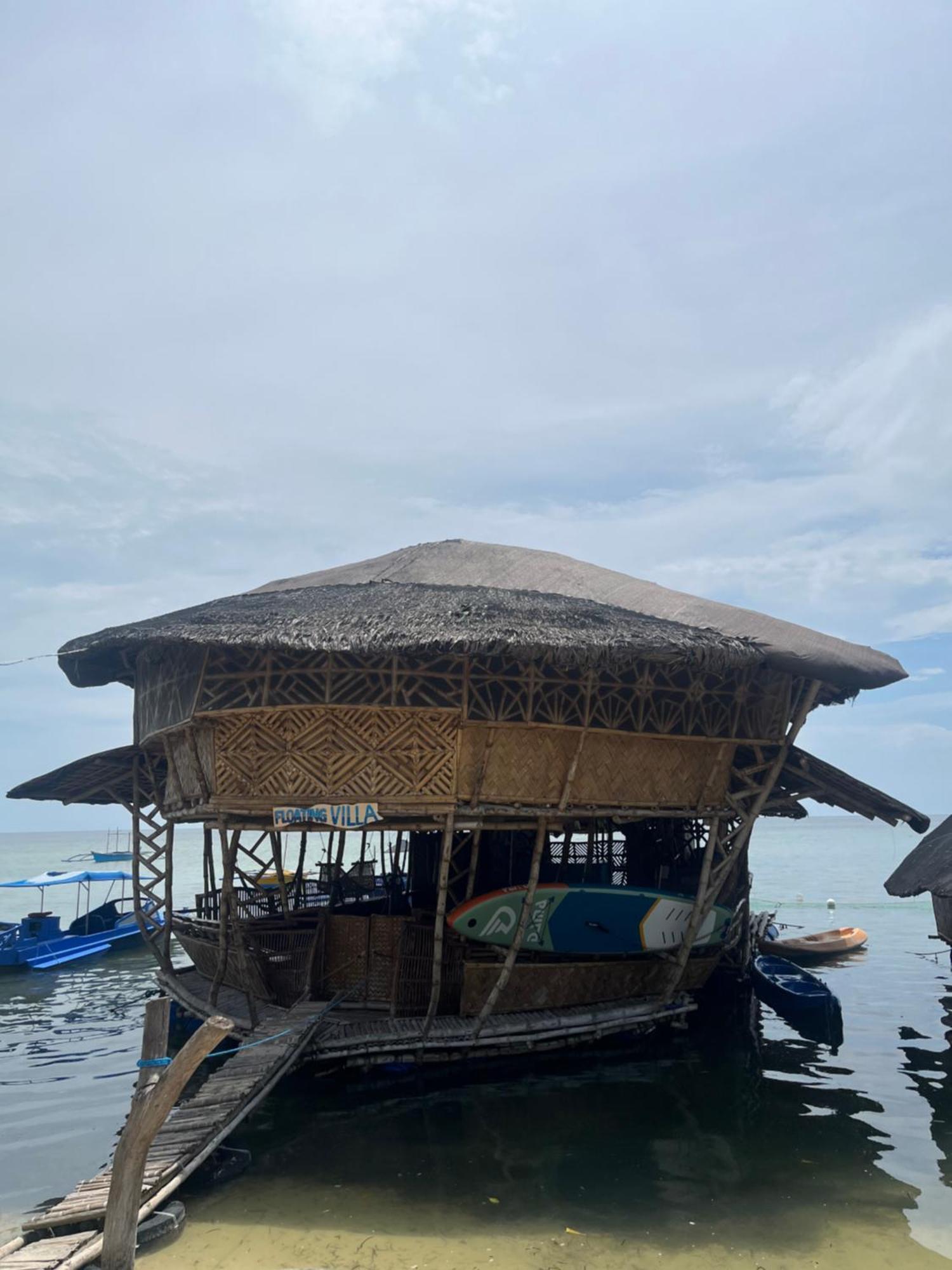 Bamboo Nest Beachfront Puerto Princesa Eksteriør bilde