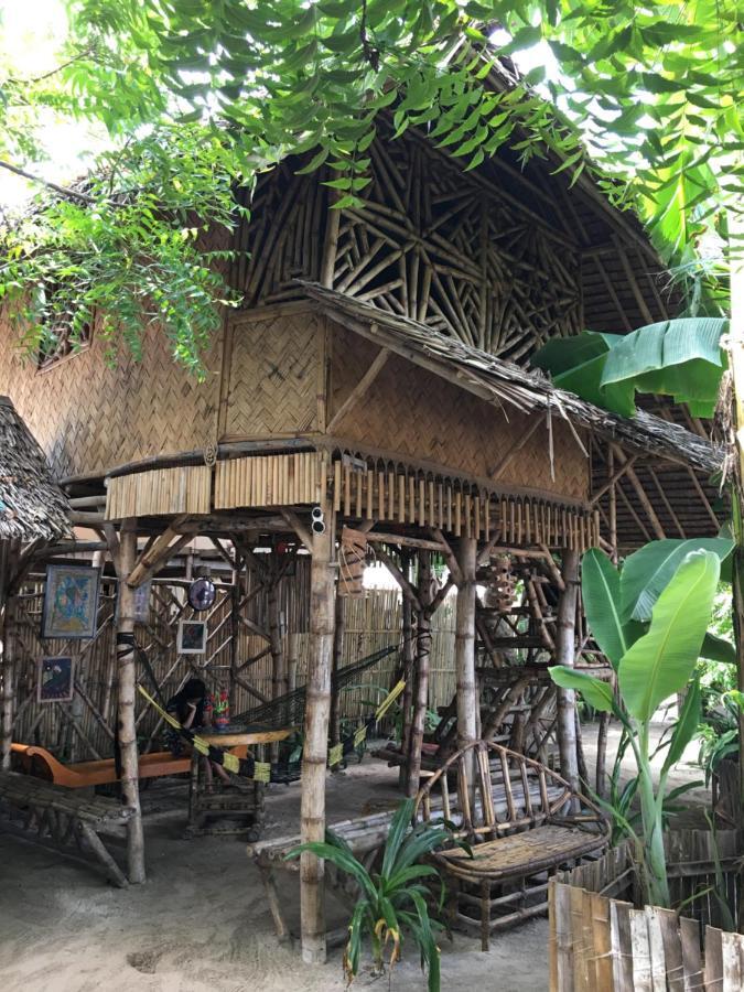 Bamboo Nest Beachfront Puerto Princesa Eksteriør bilde